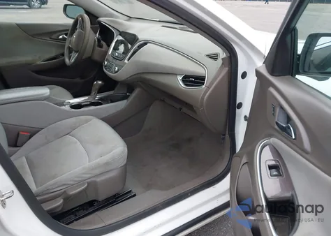 2020 Chevrolet Malibu Fwd Lt z USA, uszkodzony, nr VIN 1G1ZD5ST5LF069311